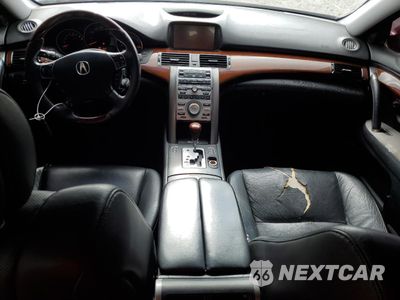 Zdjęcie 8 z 14 samochodu: 2006 ACURA RL VIN:JH4KB16546C000035 - miniatura