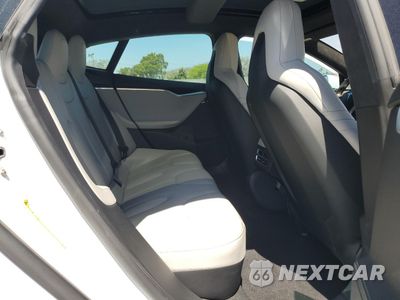 Zdjęcie 10 z 14 samochodu: 2015 TESLA MODEL S VIN:5YJSA1E17FF110244 - miniatura
