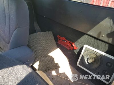 Zdjęcie 10 z 12 samochodu: 2003 GMC SONOMA VIN:1GTCS19X838214852 - miniatura