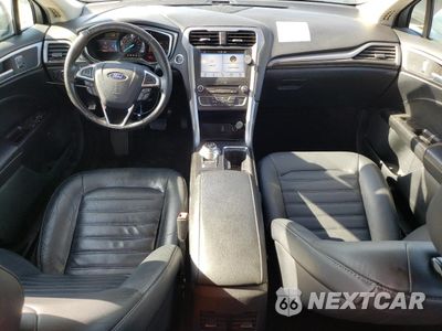 Zdjęcie 8 z 13 samochodu: 2018 FORD FUSION SE HYBRID VIN:3FA6P0LUXJR129827 - miniatura