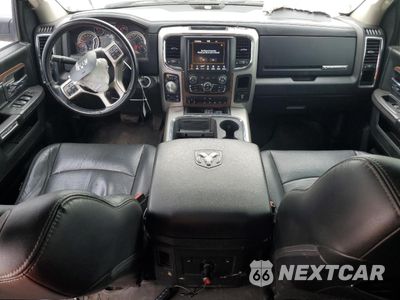 Zdjęcie 8 z 12 samochodu: 2018 RAM 1500 LARAMIE VIN:1C6RR7NM0JS309319 - miniatura