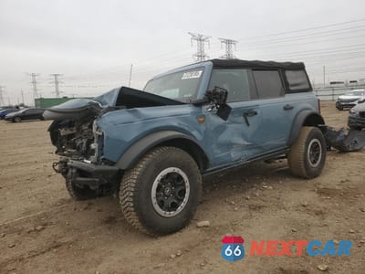 2022 FORD BRONCO BASE 1FMEE5DP2NLB64542 - główne zdjęcie licytacji z USA - miniatura