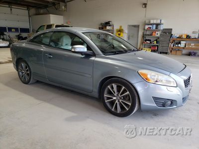 Czwarte zdjęcie samochodu z boku: 2011 VOLVO C70 T5 VIN:YV1672MC3BJ120324 - miniatura