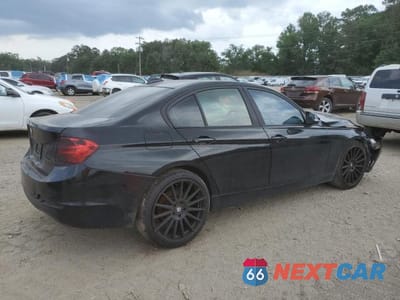 Trzecie zdjęcie samochodu z tyłu: 2015 BMW 320 I VIN:WBA3B1C5XFP831586 - miniatura