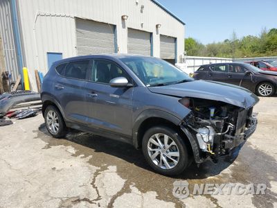 Czwarte zdjęcie samochodu z boku: 2021 HYUNDAI TUCSON SE VIN:KM8J23A43MU339573 - miniatura