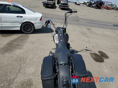 Zdjęcie 6 z 9 samochodu: 2006 HARLEY-DAVIDSON FLHRCI VIN:1HD1FRW116Y702683 - miniatura