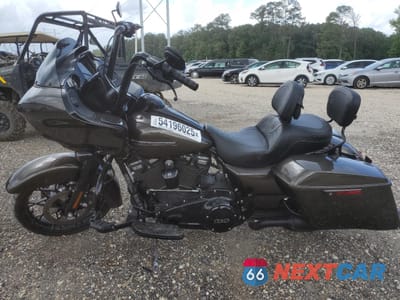 Trzecie zdjęcie samochodu z tyłu: 2020 HARLEY-DAVIDSON FLTRXS VIN:1HD1KTP11LB664314 - miniatura