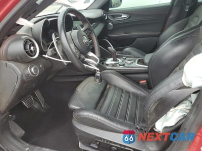 Zdjęcie 7 z 14 samochodu: 2023 ALFA ROMEO GIULIA TI VIN:ZARFANBNXP7668103 - miniatura