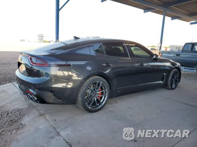 Trzecie zdjęcie samochodu z tyłu: 2018 KIA STINGER GT VIN:KNAE35LC1J6032029 - miniatura