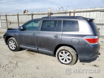 Drugie zdjęcie samochodu z przodu: 2013 TOYOTA HIGHLANDER BASE VIN:5TDZK3EH0DS118280 - miniatura