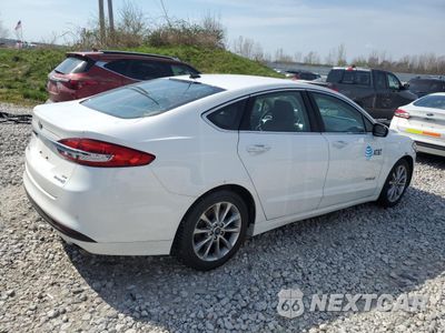 Trzecie zdjęcie samochodu z tyłu: 2017 FORD FUSION SE HYBRID VIN:3FA6P0LU6HR409111 - miniatura