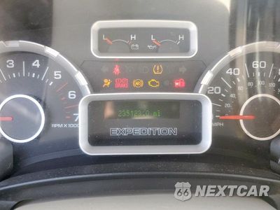 Zdjęcie 15 z 24 samochodu: 2007 FORD EXPEDITION XLT VIN:1FMFU15507LA52516 - miniatura