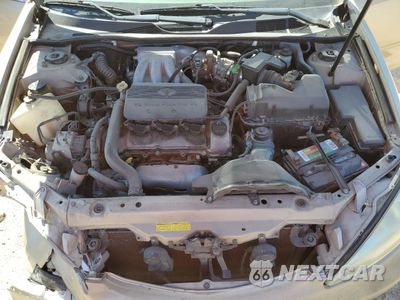 Zdjęcie 11 z 12 samochodu: 2002 TOYOTA CAMRY LE VIN:4T1BF32KX2U028645 - miniatura