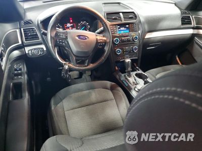 Zdjęcie 8 z 14 samochodu: 2017 FORD EXPLORER XLT VIN:1FM5K8DH3HGC01999 - miniatura
