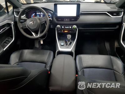 Zdjęcie 8 z 13 samochodu: 2024 TOYOTA RAV4 XSE VIN:2T3E6RFV0RW067010 - miniatura