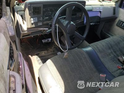 Zdjęcie 8 z 15 samochodu: 1992 CHEVROLET GMT-400 K1500 VIN:1GCEK14K9NZ180096 - miniatura