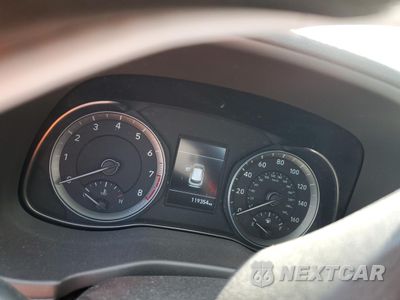 Zdjęcie 9 z 12 samochodu: 2019 HYUNDAI KONA SE VIN:KM8K12AA4KU227675 - miniatura