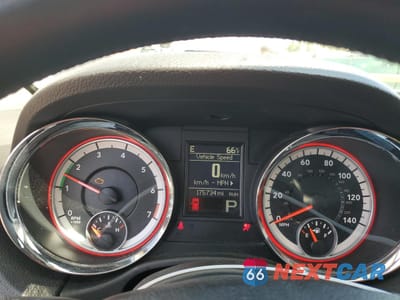 Zdjęcie 9 z 14 samochodu: 2013 DODGE DURANGO SXT VIN:1C4RDJAG8DC608754 - miniatura