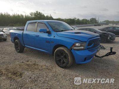 Czwarte zdjęcie samochodu z boku: 2018 RAM 1500 SPORT VIN:1C6RR7MT4JS220040 - miniatura