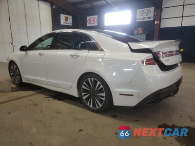 Drugie zdjęcie samochodu z przodu: 2018 LINCOLN MKZ RESERVE VIN:3LN6L5EC0JR609569 - miniatura
