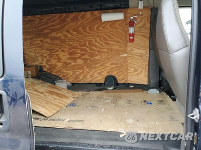 Zdjęcie 11 z 13 samochodu: 2009 GMC SAVANA G3500 VIN:1GTHG35C691130231 - miniatura