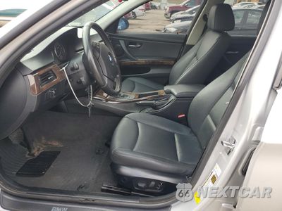 Zdjęcie 7 z 14 samochodu: 2008 BMW 328 XI VIN:WBAVC93578K045006 - miniatura