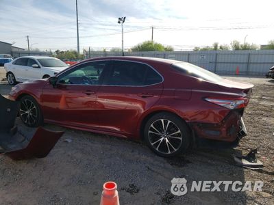 Drugie zdjęcie samochodu z przodu: 2018 TOYOTA CAMRY L VIN:4T1B11HK0JU511635 - miniatura
