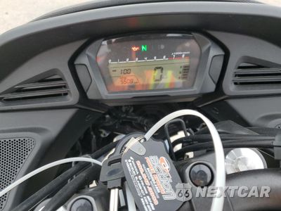 Zdjęcie 7 z 9 samochodu: 2015 HONDA CTX700 VIN:JH2RC6902FK100304 - miniatura