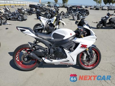 2017 SUZUKI GSX-R750 JS1GR7MA7H2101269 - główne zdjęcie licytacji z USA - miniatura