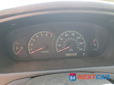 Zdjęcie 9 z 12 samochodu: 2002 HYUNDAI ELANTRA GLS VIN:KMHDN45DX2U280135 - miniatura