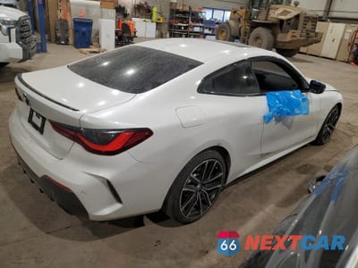 Trzecie zdjęcie samochodu z tyłu: 2024 BMW 430XI VIN:WBA73AP0XRCN61154 - miniatura