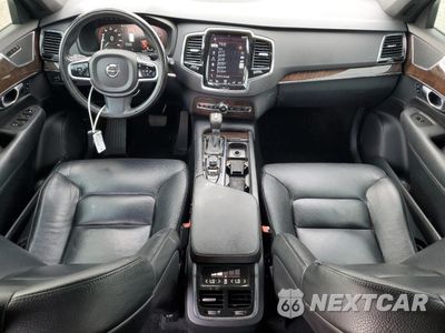 Zdjęcie 8 z 15 samochodu: 2016 VOLVO XC90 T6 VIN:YV4A22PK8G1079825 - miniatura