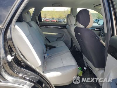 Zdjęcie 11 z 14 samochodu: 2013 KIA SORENTO LX VIN:5XYKT4A61DG344155 - miniatura