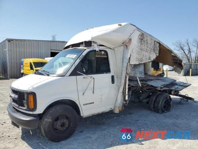 2002 CHEVROLET EXPRESS G3500 1GBJG31R121143278 - główne zdjęcie licytacji z USA - miniatura