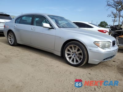 Czwarte zdjęcie samochodu z boku: 2003 BMW 745 LI VIN:WBAGN634X3DR13814 - miniatura