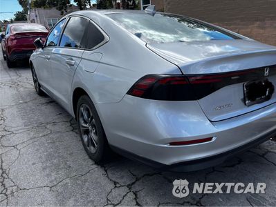 Trzecie zdjęcie samochodu z tyłu: 2023 HONDA ACCORD EX VIN:1HGCY1F31PA024777 - miniatura