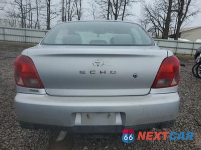 Zdjęcie 6 z 12 samochodu: 2002 TOYOTA ECHO VIN:JTDBT123320207790 - miniatura
