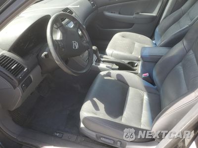 Zdjęcie 7 z 12 samochodu: 2006 HONDA ACCORD EX VIN:1HGCM56846A154498 - miniatura