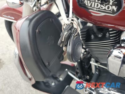 Zdjęcie 8 z 9 samochodu: 2009 HARLEY-DAVIDSON FLHTCUTG VIN:1HD1MAM389Y852614 - miniatura