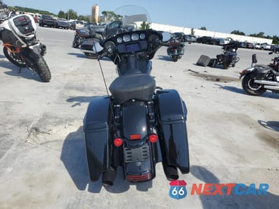 Czwarte zdjęcie samochodu z boku: 2023 HARLEY-DAVIDSON FLHXS VIN:1HD1KRP1XPB619462 - miniatura