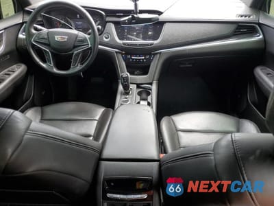Zdjęcie 8 z 14 samochodu: 2021 CADILLAC XT5 PREMIUM LUXURY VIN:1GYKNCR41MZ116000 - miniatura