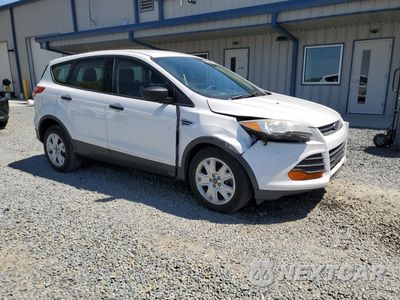 Czwarte zdjęcie samochodu z boku: 2015 FORD ESCAPE S VIN:1FMCU0F79FUA45604 - miniatura
