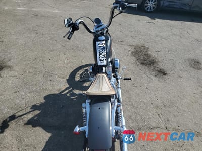 Zdjęcie 6 z 9 samochodu: 2013 HARLEY-DAVIDSON XL1200 V VIN:1HD1LF318DC409921 - miniatura