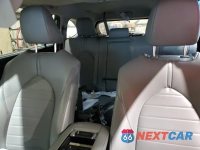 Zdjęcie 10 z 15 samochodu: 2021 TOYOTA HIGHLANDER XLE VIN:5TDGZRBH3MS069554 - miniatura
