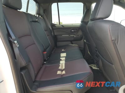 Zdjęcie 11 z 14 samochodu: 2025 HONDA RIDGELINE BLACK EDITION VIN:5FPYK3F86SB005405 - miniatura