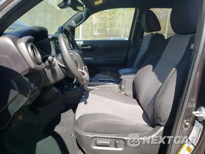 Zdjęcie 7 z 15 samochodu: 2023 TOYOTA TACOMA DOUBLE CAB VIN:3TMCZ5AN8PM607149 - miniatura