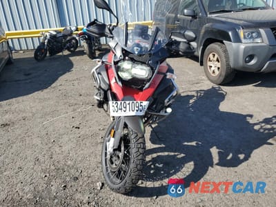 Drugie zdjęcie samochodu z przodu: 2017 BMW R1200 GS ADVENTURE VIN:WB10A1208HZ897637 - miniatura