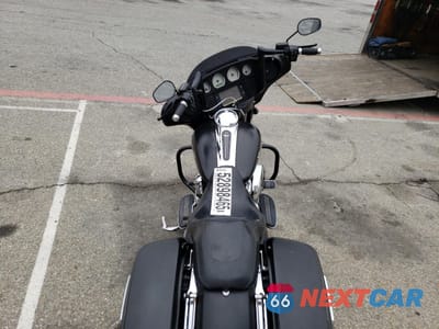Zdjęcie 6 z 9 samochodu: 2017 HARLEY-DAVIDSON FLHXS STREET GLIDE SPECIAL VIN:1HD1KRC18HB620357 - miniatura