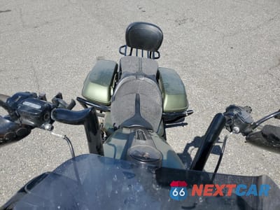 Piąte zdjęcie samochodu w środku: 2016 HARLEY-DAVIDSON FLTRXS ROAD GLIDE SPECIAL VIN:1HD1KTM15GB614641 - miniatura