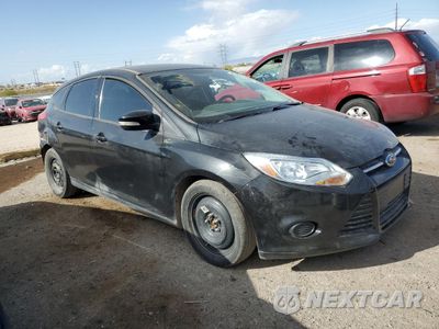 Czwarte zdjęcie samochodu z boku: 2013 FORD FOCUS SE VIN:1FADP3K26DL190443 - miniatura